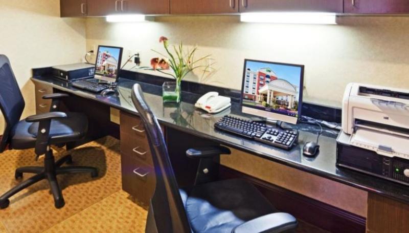 Holiday Inn Express & Suites Lebanon By Ihg Zewnętrze zdjęcie